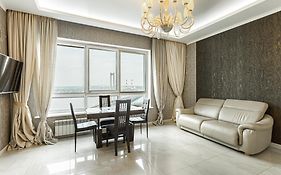 Комфортная квартира на метро Осокорки